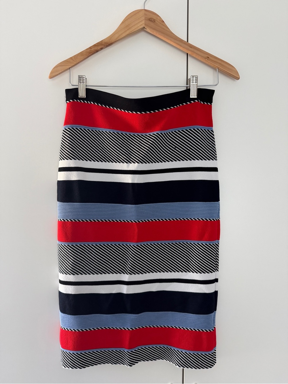Tommy Hilfiger Pilaux Graphic Pencil Skirt